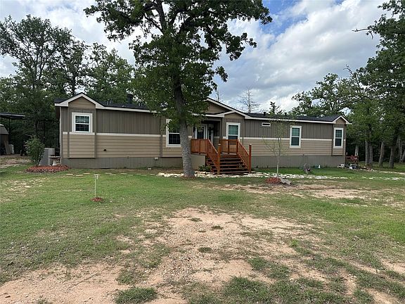 5th image of 735 Boysenberry Rd