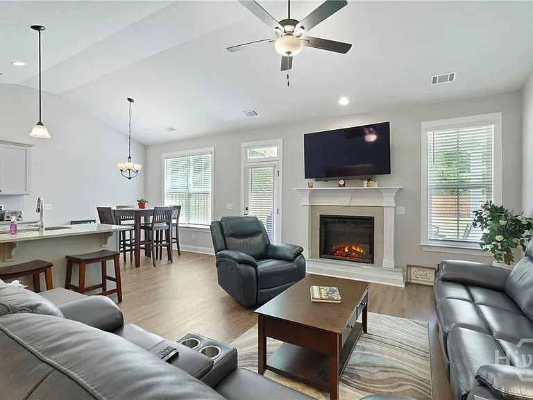 138 Sams Dr — Photo 13