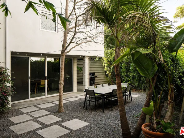 608 Westminster Ave, Venice, CA 90291