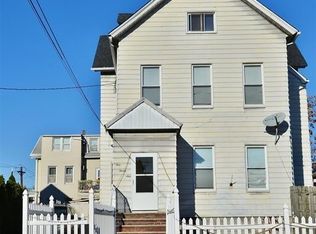 127 W 3rd St #1, Bayonne, NJ 07002