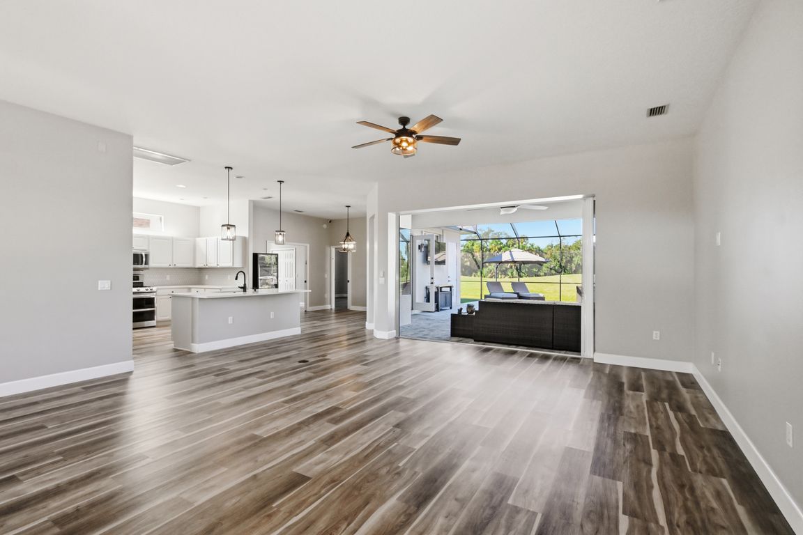 next background image