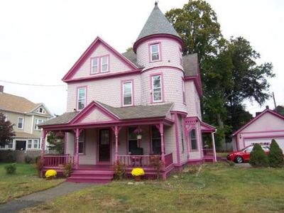 135 Lincoln St, Holyoke, MA, 01040