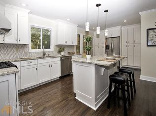 7695 Nesbit Ferry Rd, Sandy Springs, GA 30350