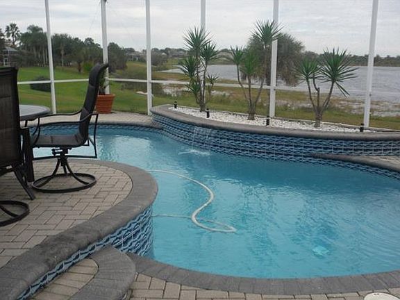 4th image of 622 Hart Lake Dr