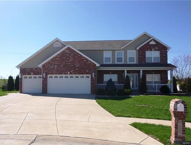 Welcome to 112 Crystal Crossing Court situated on a quiet street in Crystal Creek Subdivision