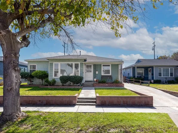 2942 Denmead St, Lakewood, CA 90712