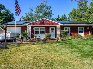 10 Denville St, Barnegat, NJ 08005