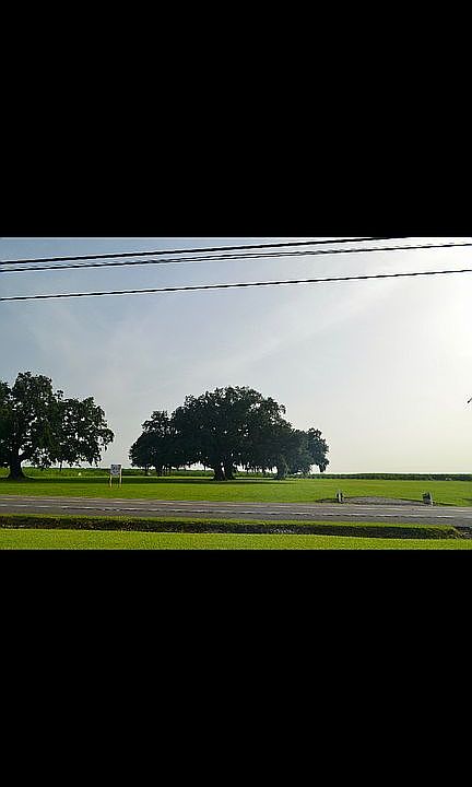 1st image of 4235 Highway 1