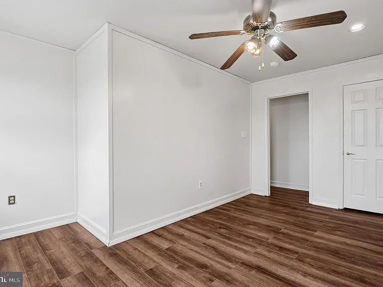 636 S Monroe St — Photo 18