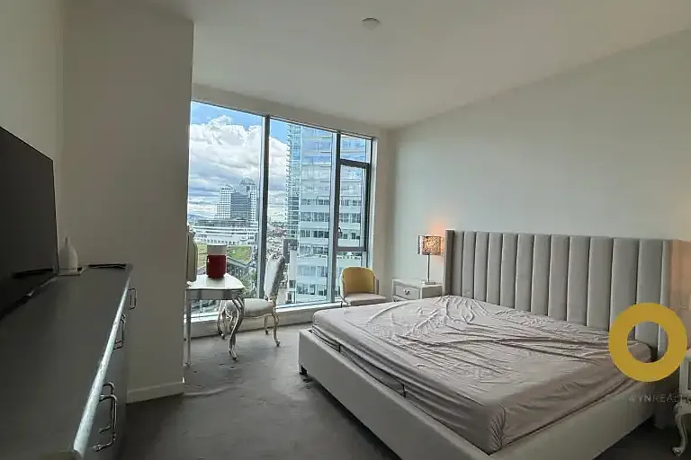 277 Thurlow St #1102 — Photo 11