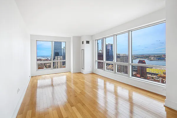 Sold by City Connections Realty | media 4