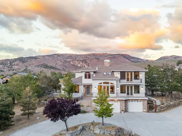 17144 Majestic View Dr, Reno, NV 89521