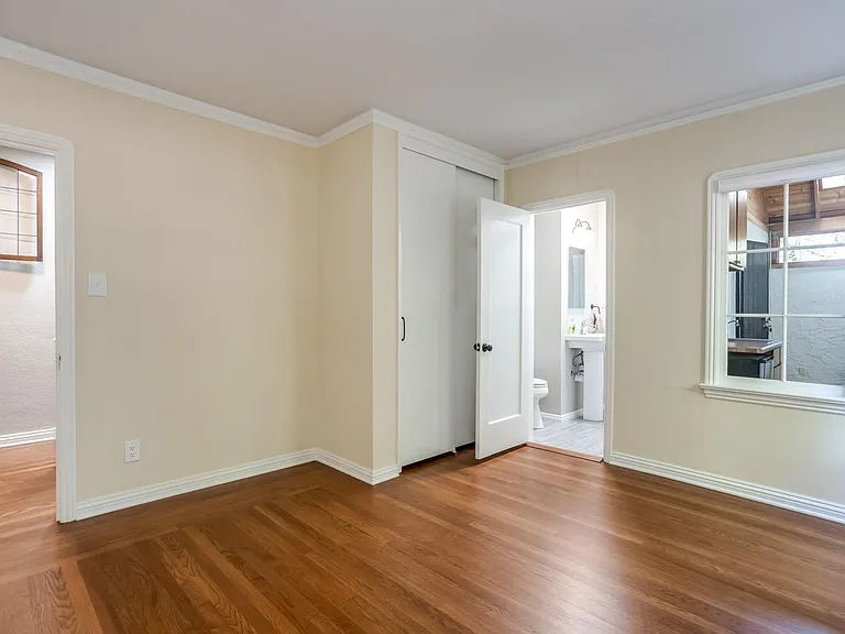 15766 Highland Dr — Photo 18