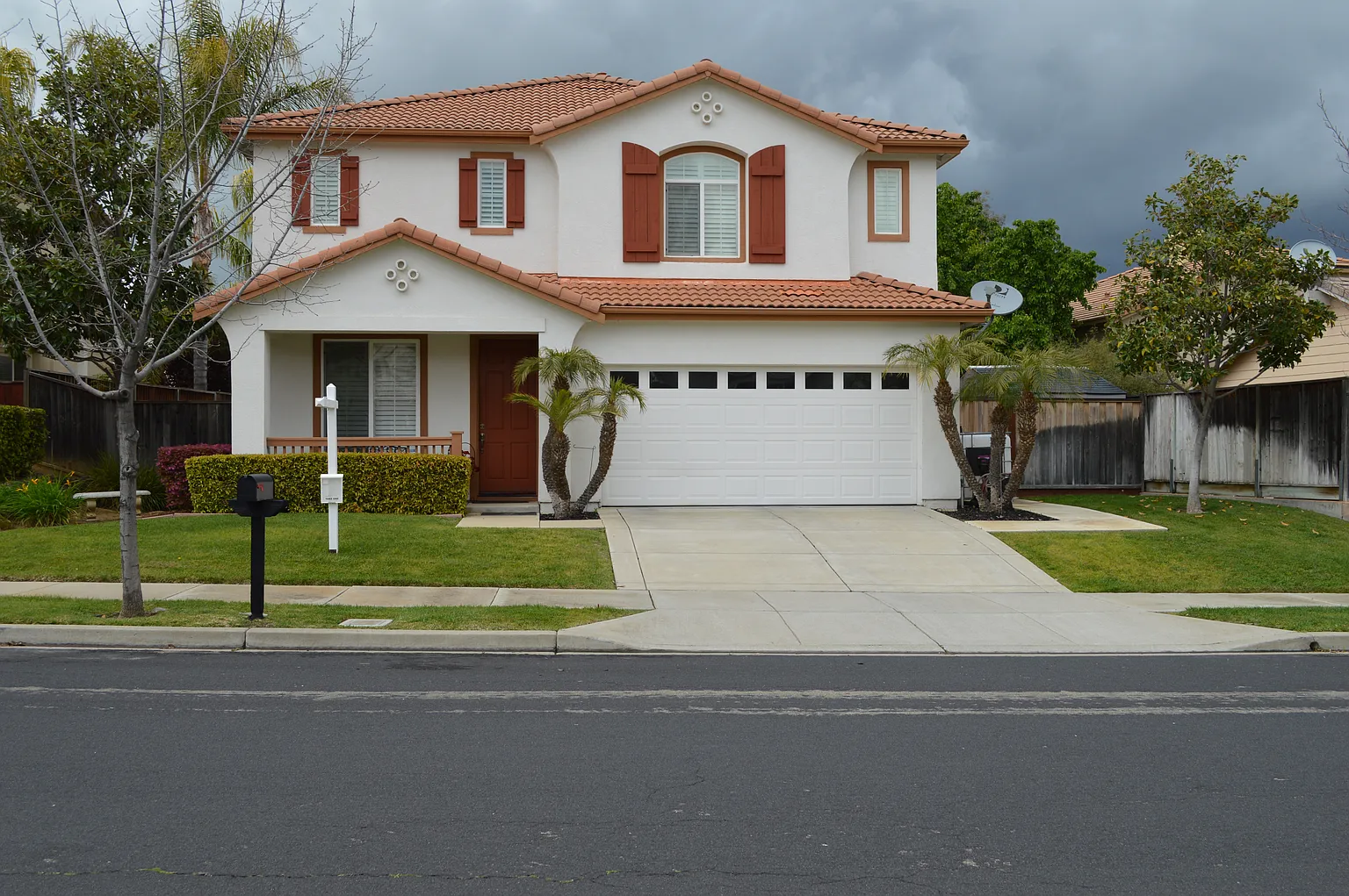 2401 Positano Ave photo 1
