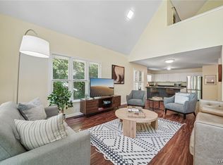 15101 Green Cir, Northport, AL 35475