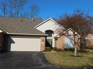 1231 Autumn Wind Ct, Dayton, OH 45458