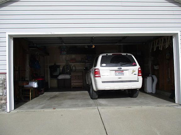 4th image of 1226 E Elderberry Cir