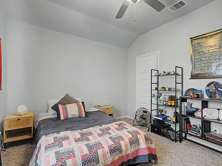 10842 Cliffs View Dr — Photo 28