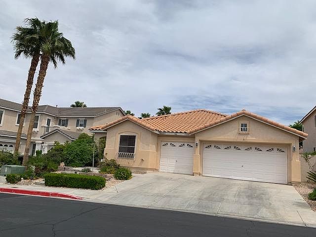 1st image of 308 Queen Creek Cir
