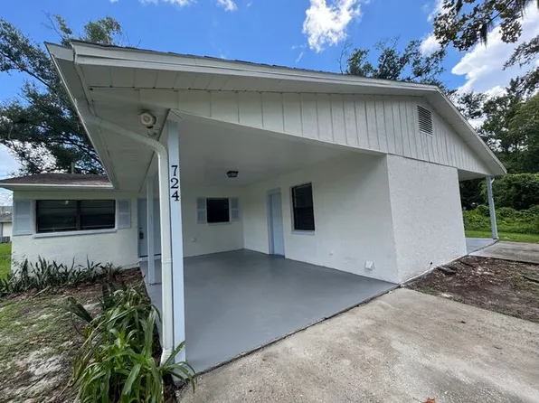 724 W Alamo Dr, Lakeland, FL 33813