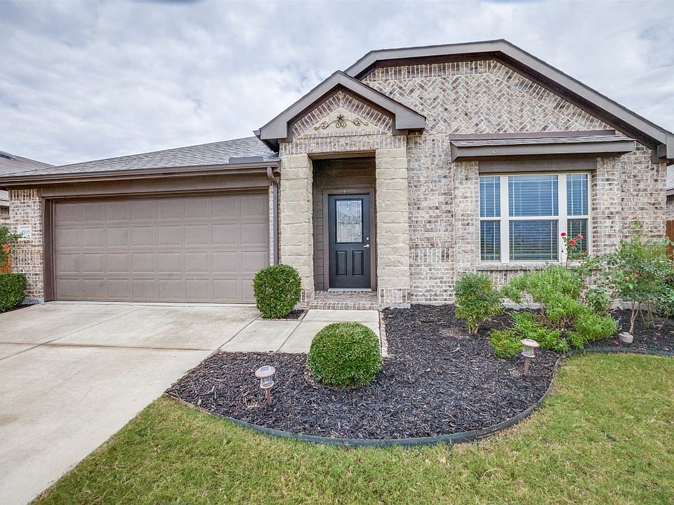 1st image of 2135 Brenham Dr