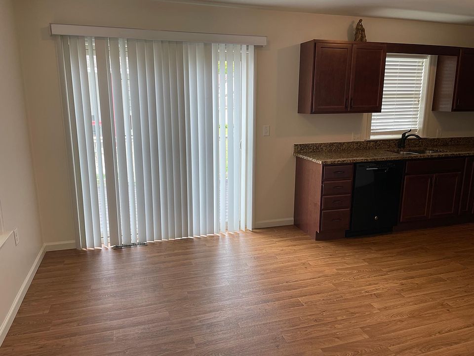 18 N Kinzer Rd Kinzers PA Zillow