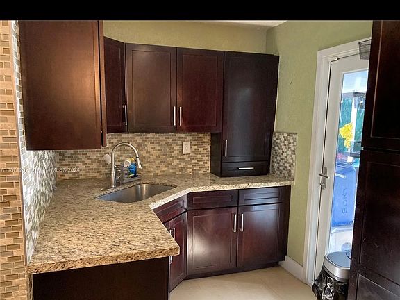 4th image of 19700 NW 51st Ave