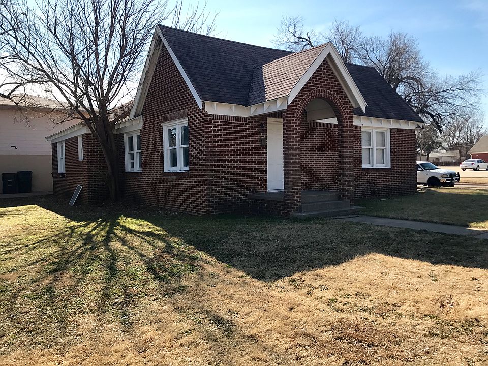 1st image of 546 SW 35th St