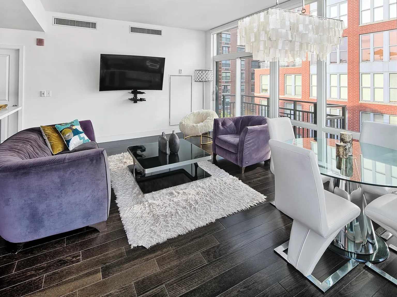 Maxwell Place — Photo 4
