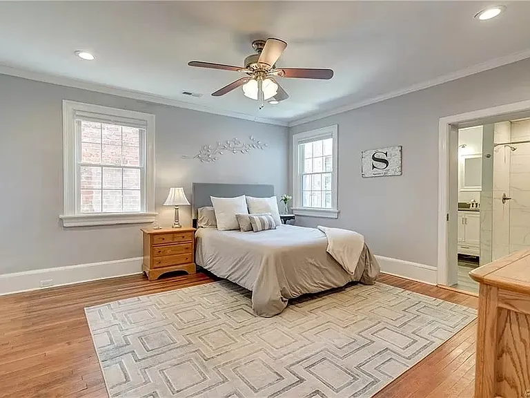 2414 Maplewood Ave — Photo 15
