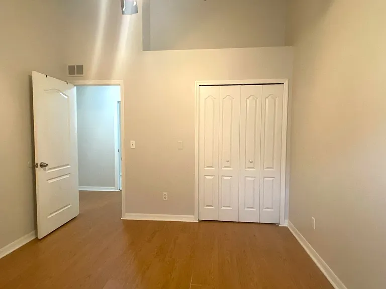8 Lake Walden Trl — Photo 15