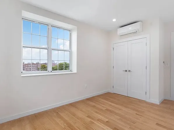 4603 8th Avenue image 8 of 11