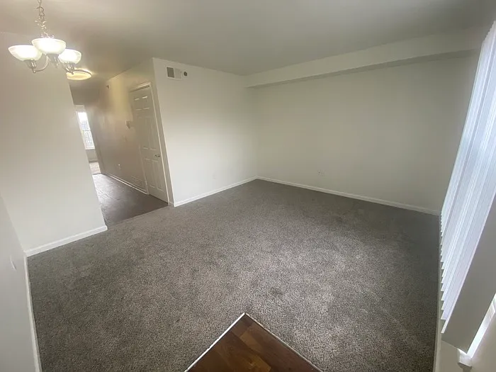 Building Photo - 9458 Longs Peak Dr #313