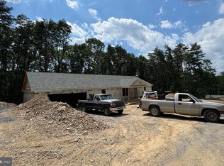 65 W Parker Dr, Augusta, WV 26704