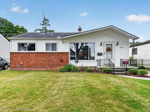 873 Schuman St, Garden City, MI 48135