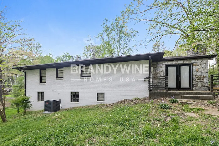3292 Westmart Ln — Photo 20