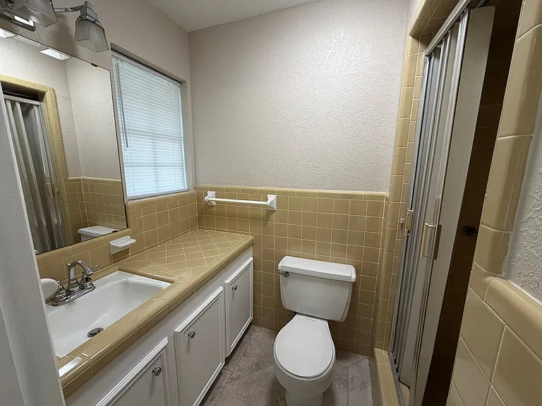 101 Crescent Dr — Photo 10