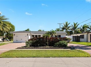 803 SE 16th Pl, Deerfield Beach, FL 33441