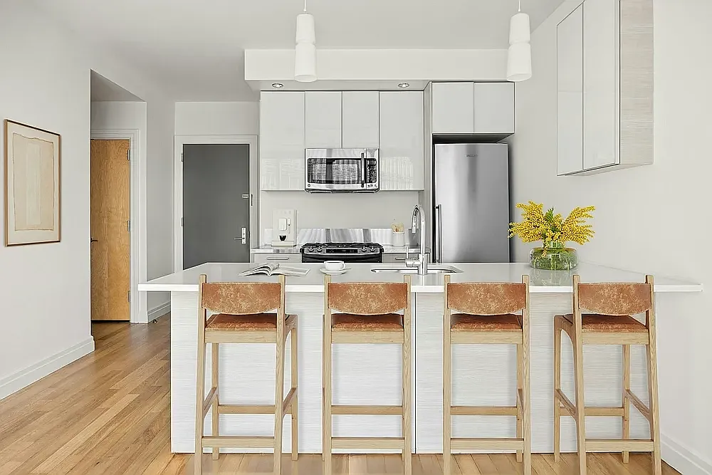 550 West 54th Street — Photo 3