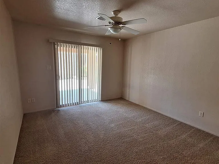 11785 E 28th Pl — Photo 11