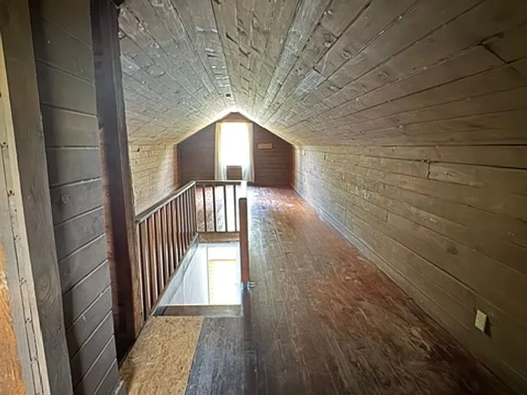 481 S Suber Rd — Photo 16