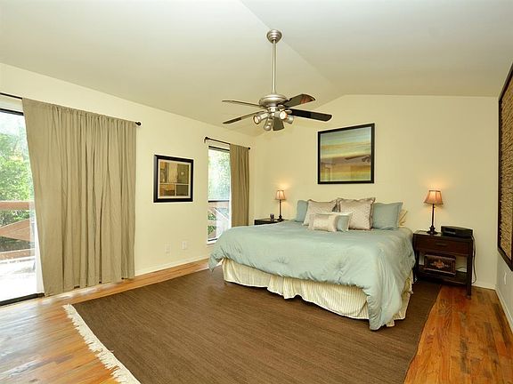 4th image of 1205 Wilson Heights Dr