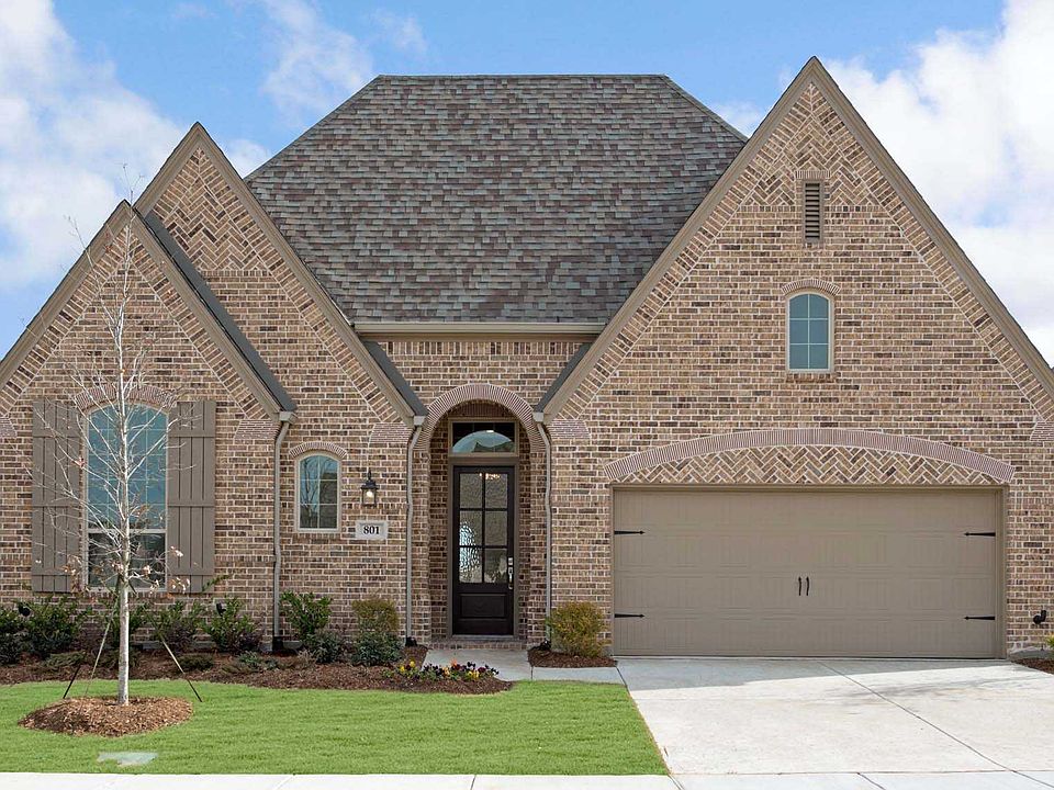 1st image of 801 Drummond Dr