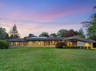 11 Blackstone Ave, Binghamton, NY 13903