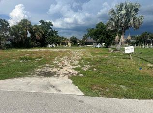 74 Ocean Dr #4, Punta Gorda, FL 33950