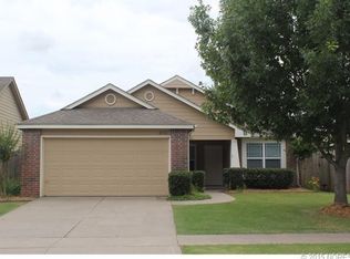 6710 E 129th St S, Bixby, OK 74008