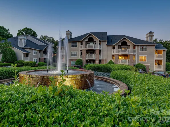 5009 Sharon Rd Unit E, Charlotte, NC 28210