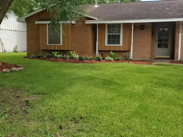 5206 Madden Ln, Houston, TX 77048
