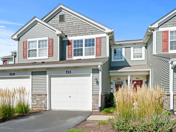 711 Genesee Dr #0, Naperville, IL 60563