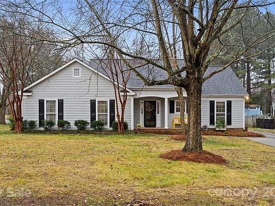 Front Picture of Home. Corner Lot